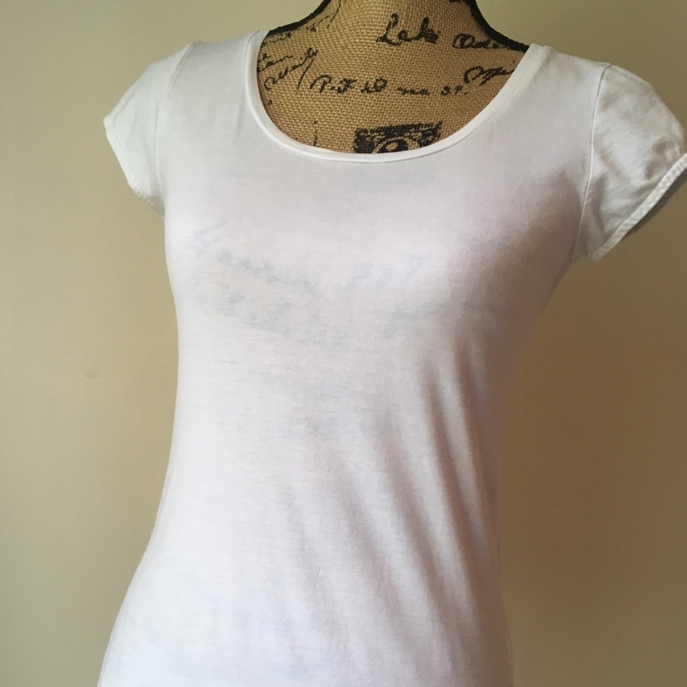 H&M 100% cotton white scoop neck tee shirt, S